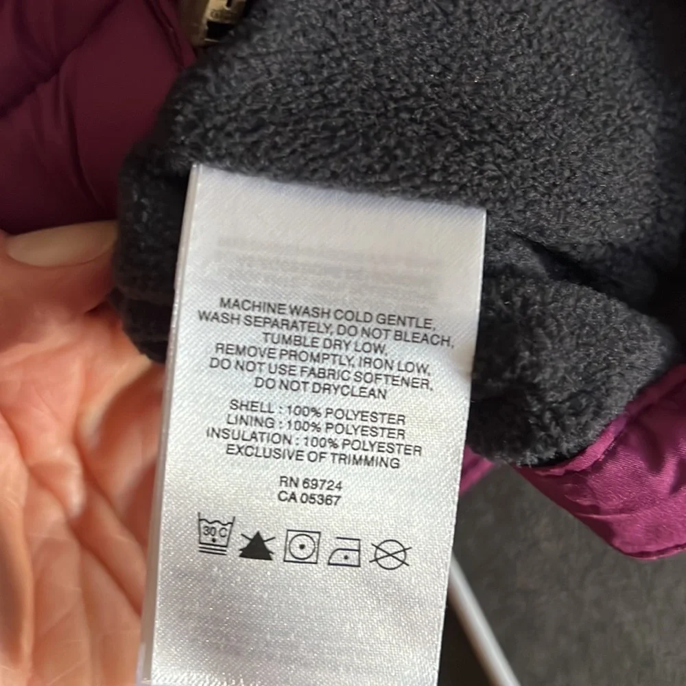 Columbia Women's Purple Vest - Picture 8 of 9